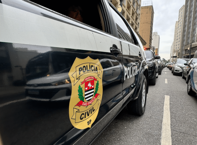 Polícia Civil de SP afasta três delegados, um investigador e um carcereiro em Mogi das Cruzes