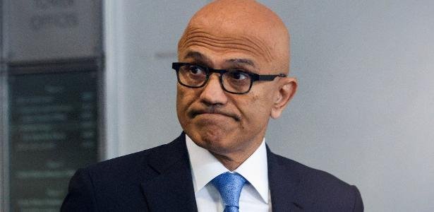 Freio de emergência para IA: proposta de Satya Nadella, CEO