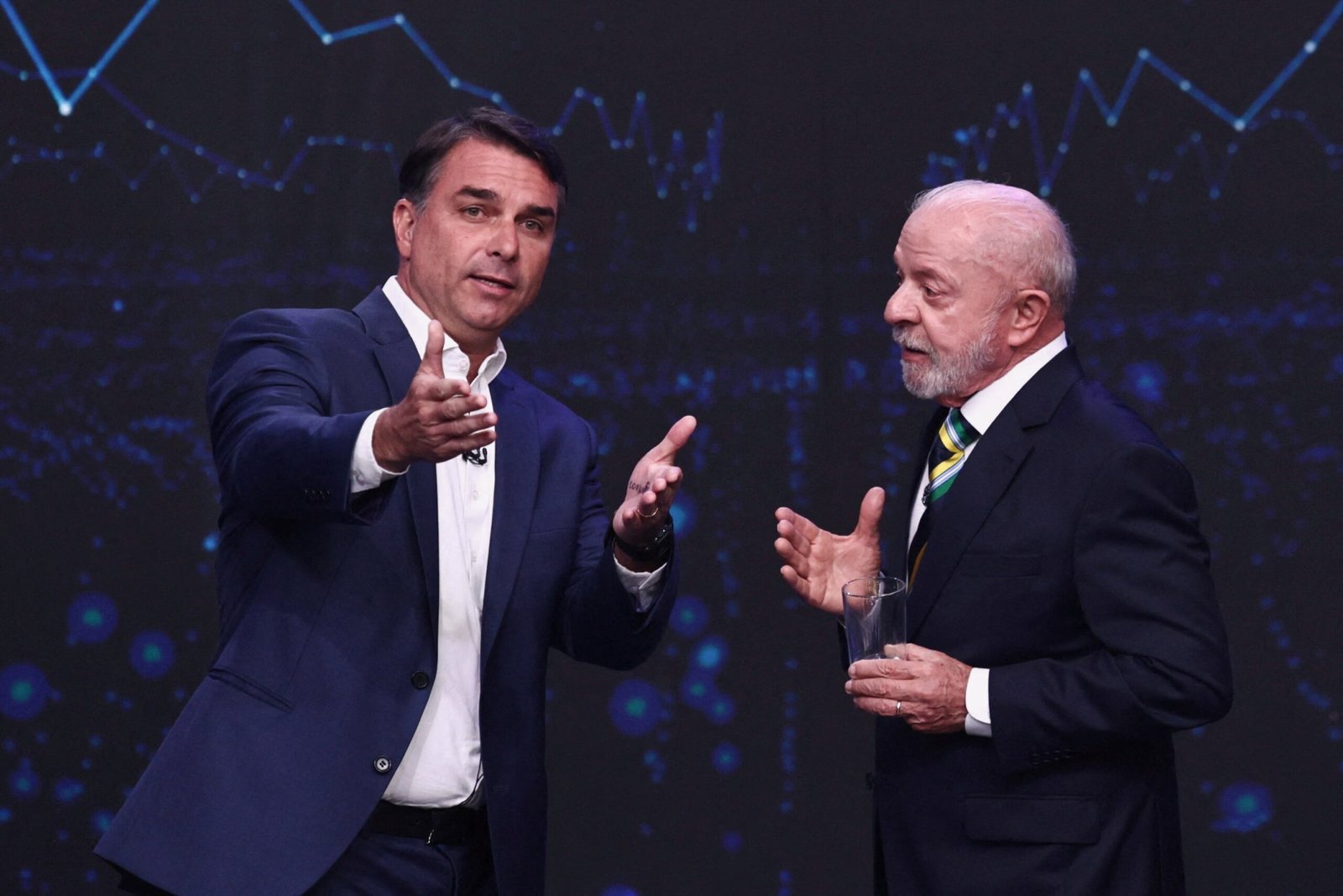 Pesquisa Quaest: 44% temem volta de Bolsonaro e 42% reeleição de Lula