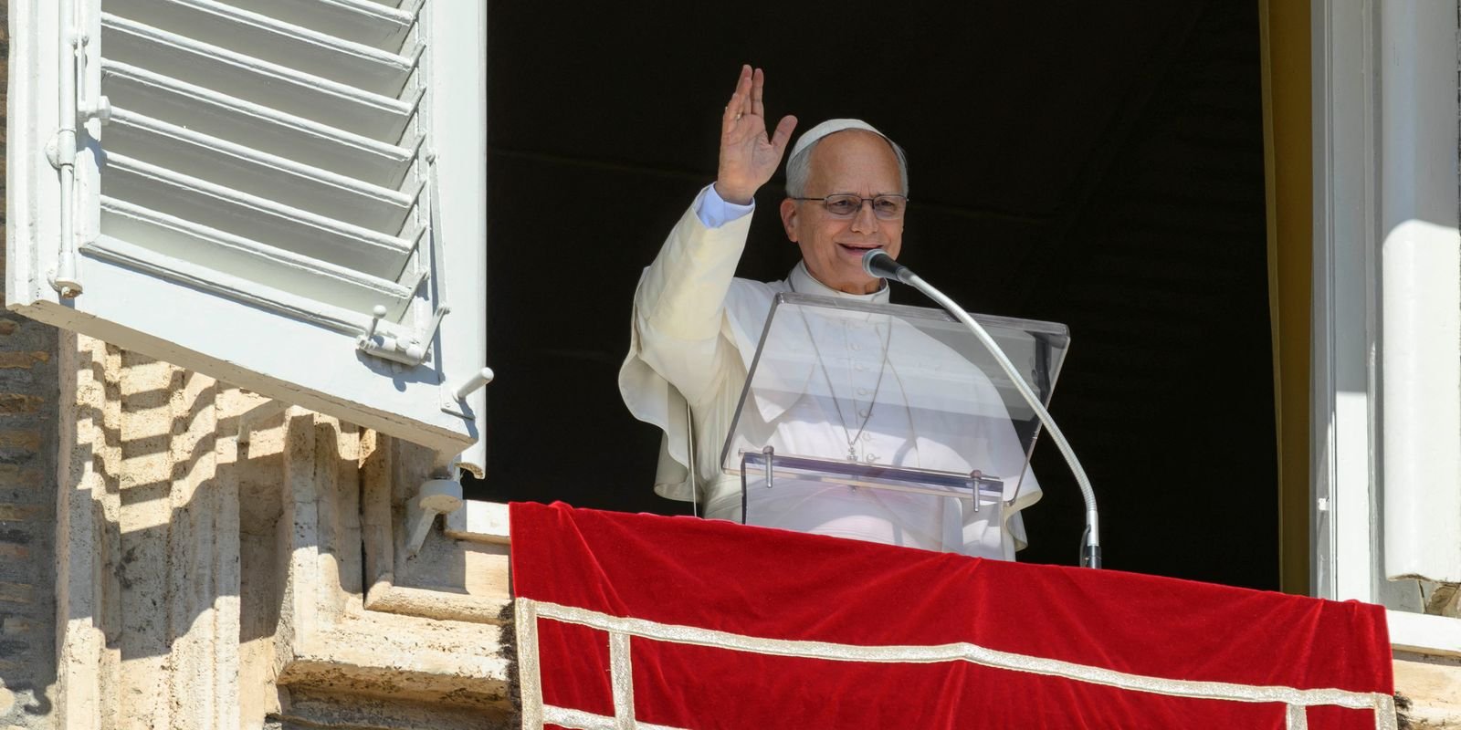 2026-10-12t144757z_1_lynxmpem9b19t_rtroptp_4_pope-health.jpg