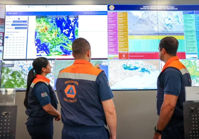 Defesa Civil de São Paulo alerta para chuva intensa nesta quinta-feira (15), com acumulados que podem chegar a 80 mm