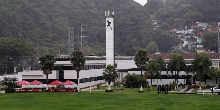 Governo faz acordo com o Santos para concessão do CT Rei Pelé