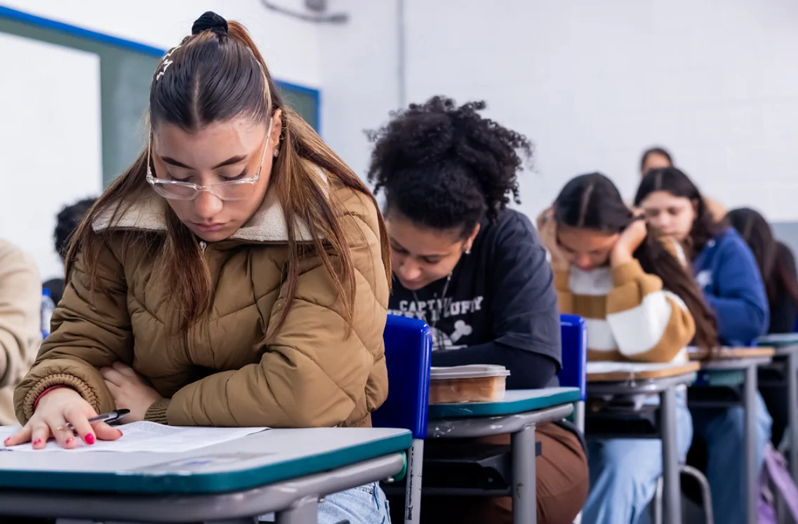 Simulado do Provão e Enem terá resultado na Sala do Futuro e correção na escola