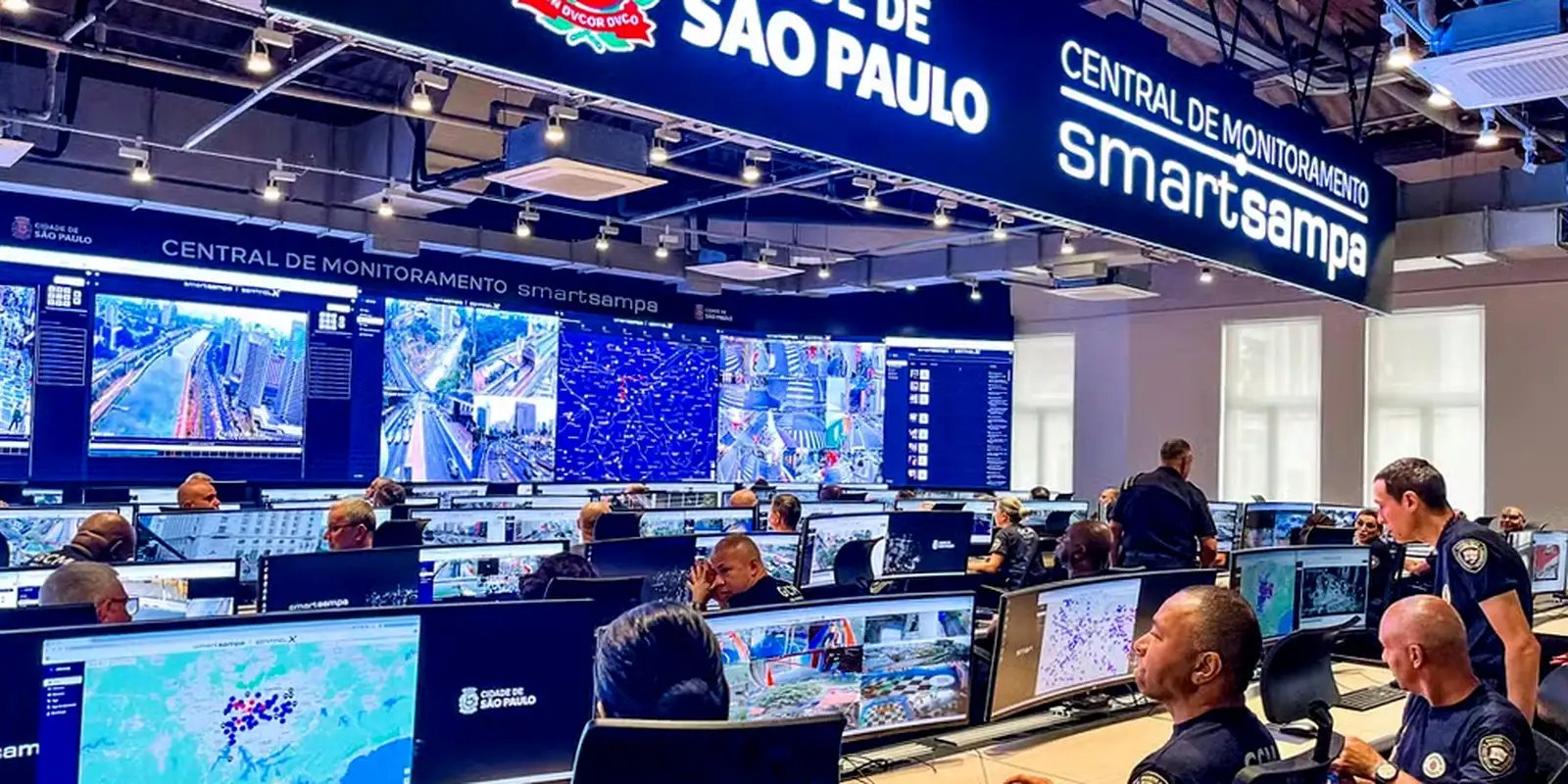 foto-pmsp-central-smart-sampa-4_copy.jpg