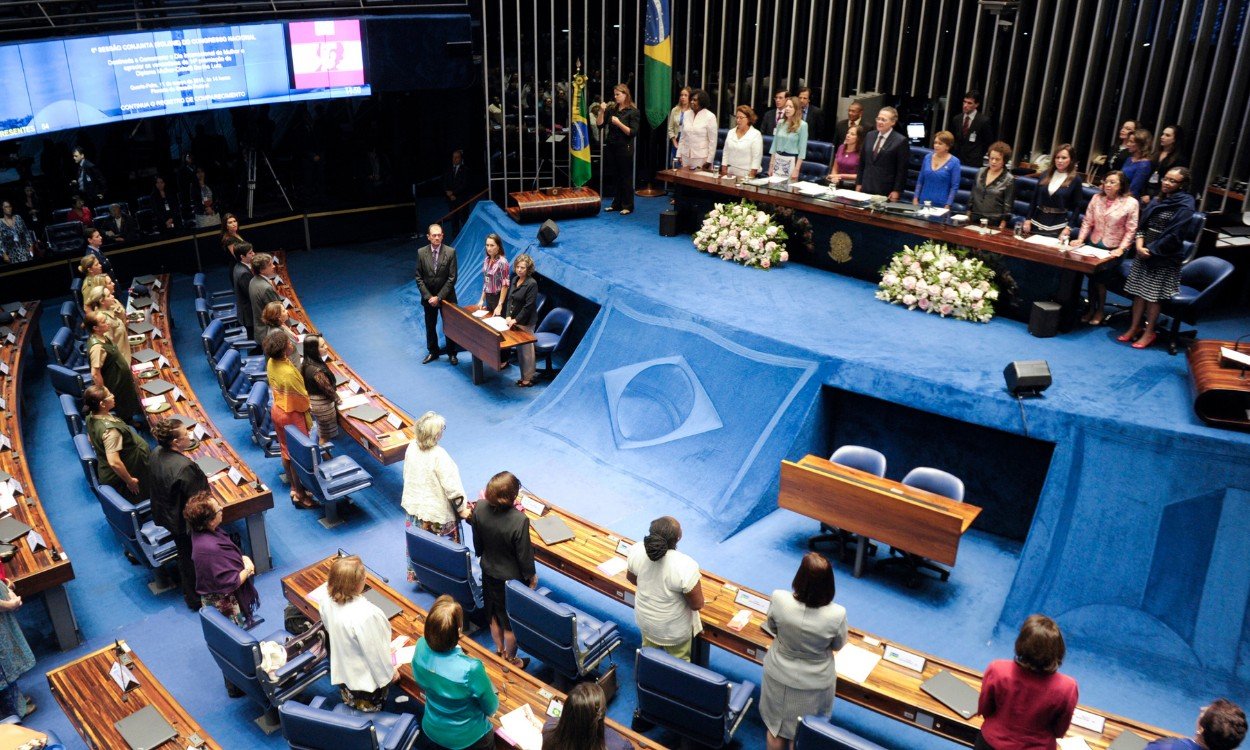 O movimento contra o voto feminino – no Brasil e no mundo - O Assunto #1823
