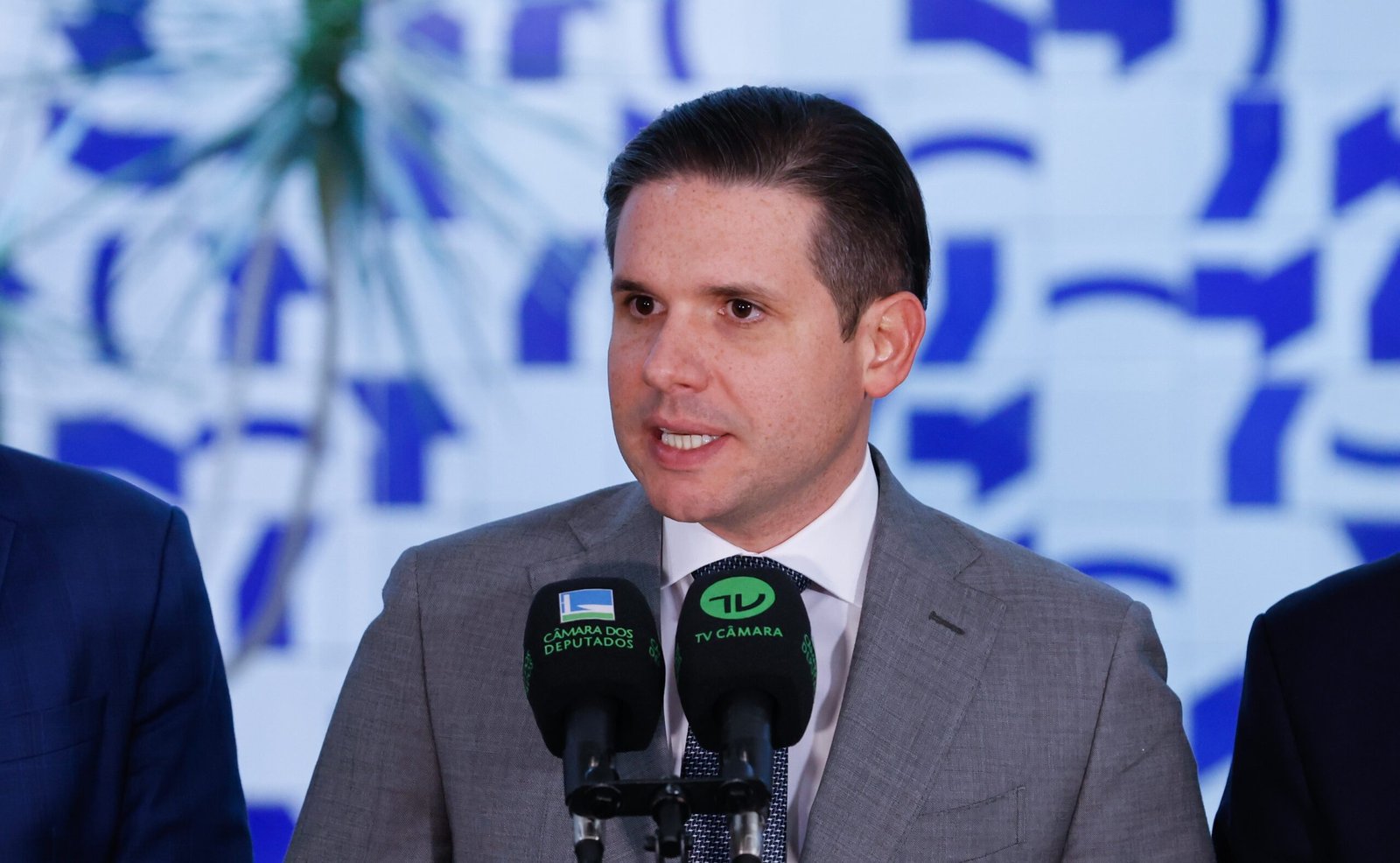PSB e PDT também declaram apoio à reeleição de Motta e se juntam à bloco majoritário da Câmara