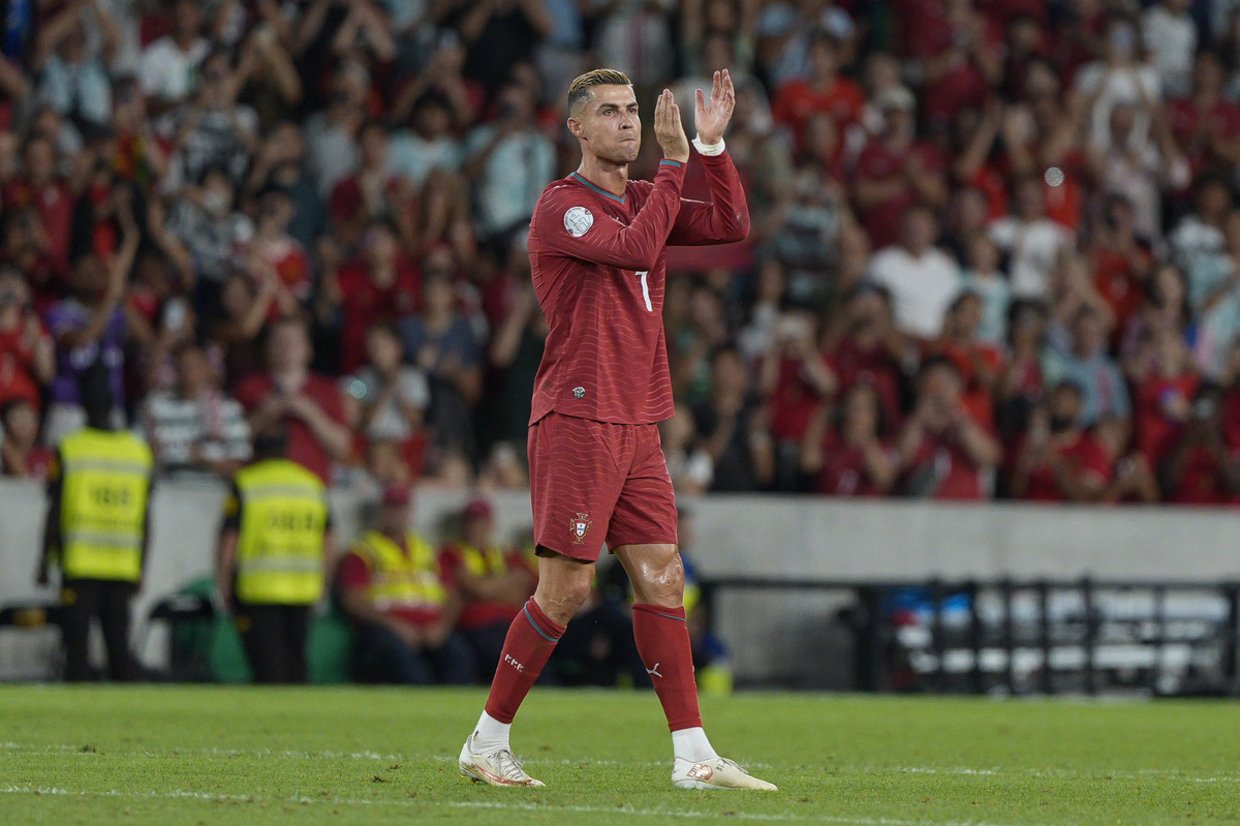 Cristiano Ronaldo é suspenso preventivamente pela seleção portuguesa