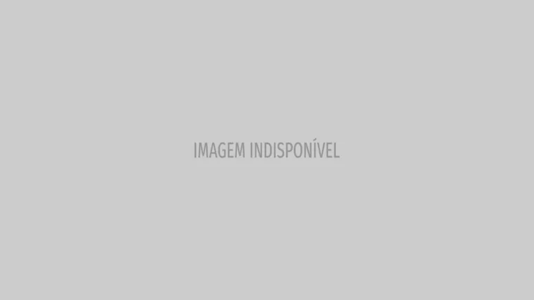 naom_6a38e4389ae7c.webp