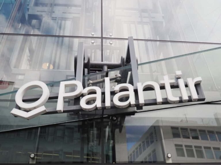 Palantir diz que EUA não podem desligar IA militar usada pela Otan