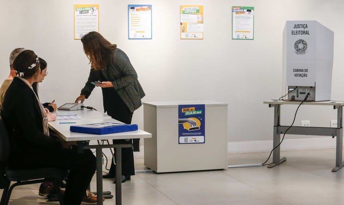 Justiça Eleitoral altera dois locais de votação em São Paulo no 2º turno; veja endereços