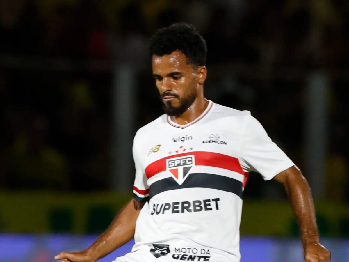São Paulo treina com Danielzinho antes de encarar o Mirassol