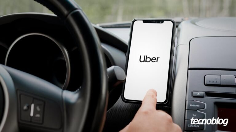 Uber lança recurso para facilitar embarque de idosos e pessoas com deficiência