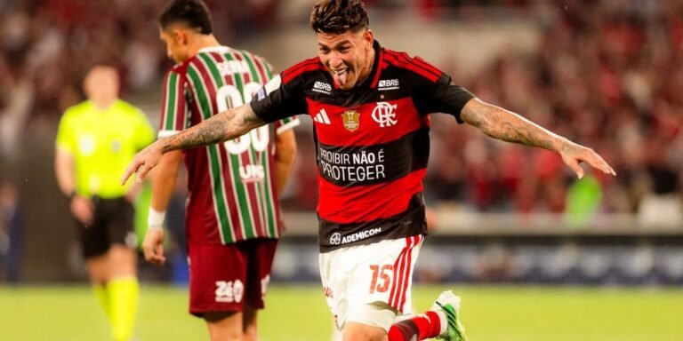 Com vitória em clássico, Flamengo segue na liderança do Brasileirão